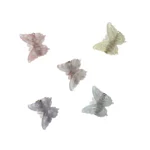 گیره دوتایی طرح شاپرک ۲، شاپرک پیکسلی رزینی با جلوه سهبعدی و رنگهای شاد، گیره فلزی مقاوم و سبک برای استایل روزانه.