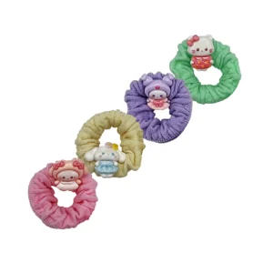 کش مو دوتایی خانواده کرومی با طرح فانتزی و رنگ‌های متنوع، مناسب دختران و بانوان برای استایل روزمره