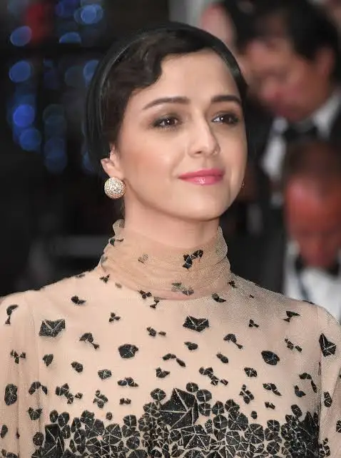 ترانه علیدوستی کیست؟ نگاهی به زندگی، انتخاب‌ها و مسیر حرفه‌ای او